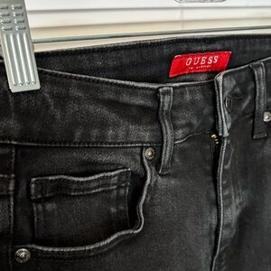 Black denim Size 27/US Size 4 GUESS skinny jeans - black